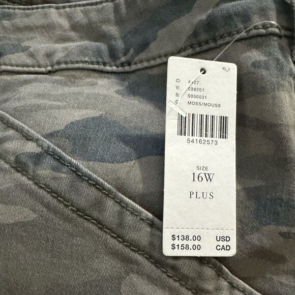 Anthropologie Camo Cropped Cargo Pants Embroidered Detail, Size 16W, New w/ Tag - Picture 5 of 10